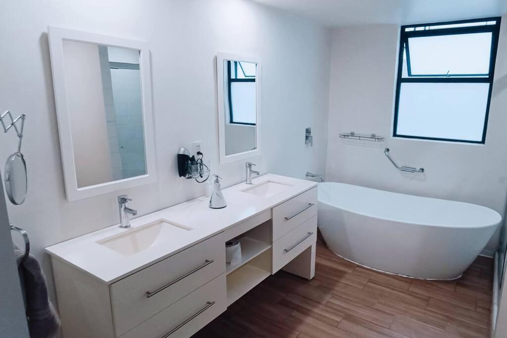 Secure, Central And Quiet Apartment Work Or Travel メキシコシティ エクステリア 写真